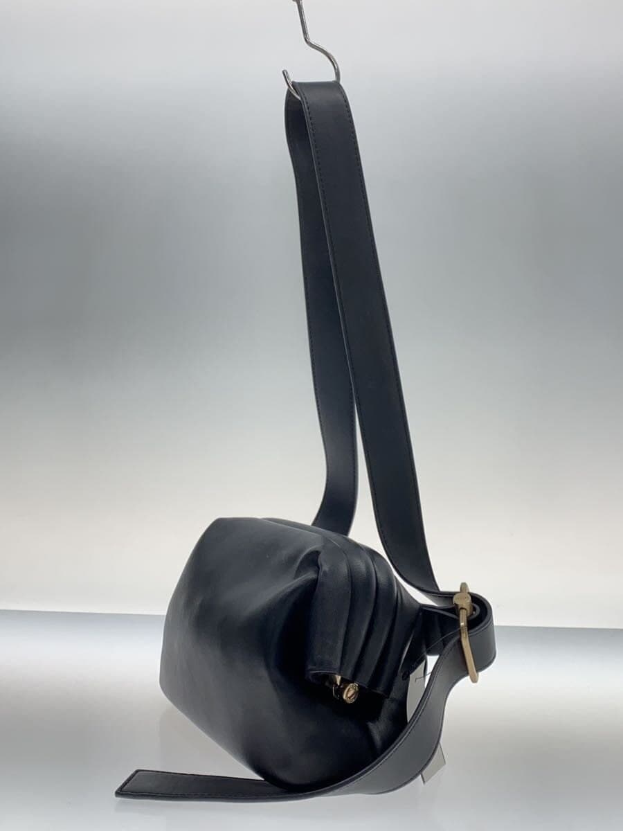 OSOI shoulder bag leather BLK 2