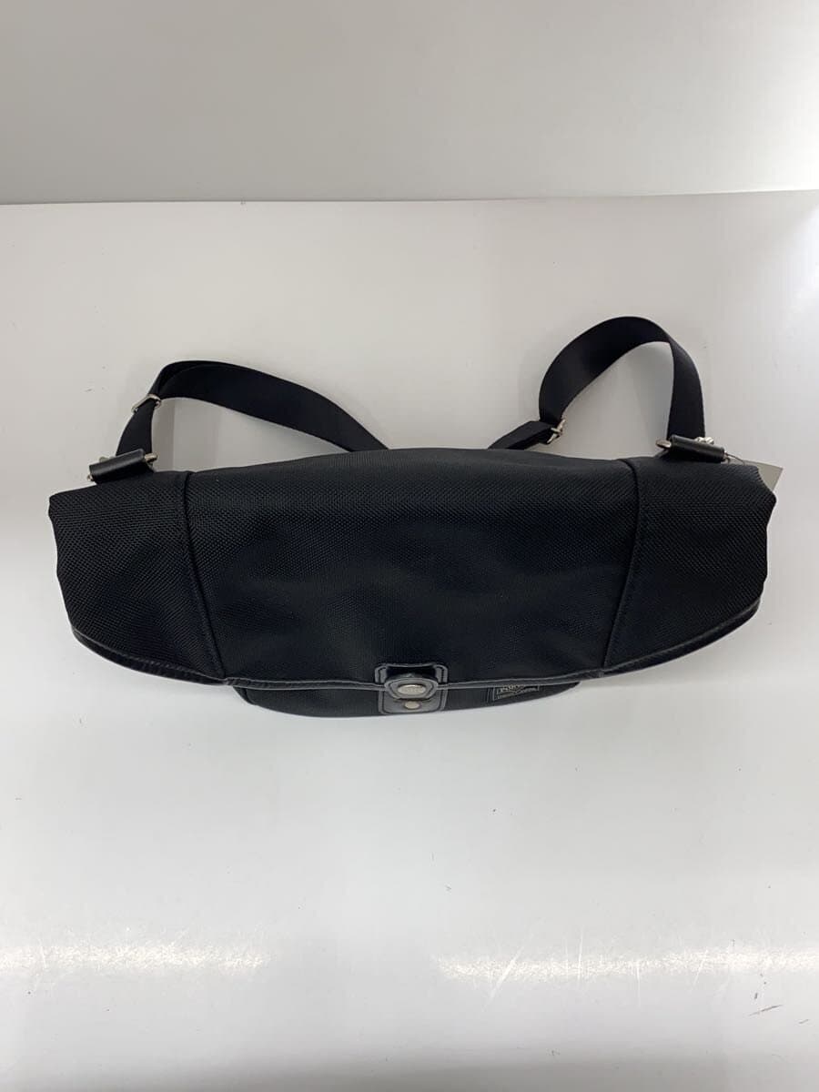 PORTER Camera Bag Shoulder Bag BLK Solid 4