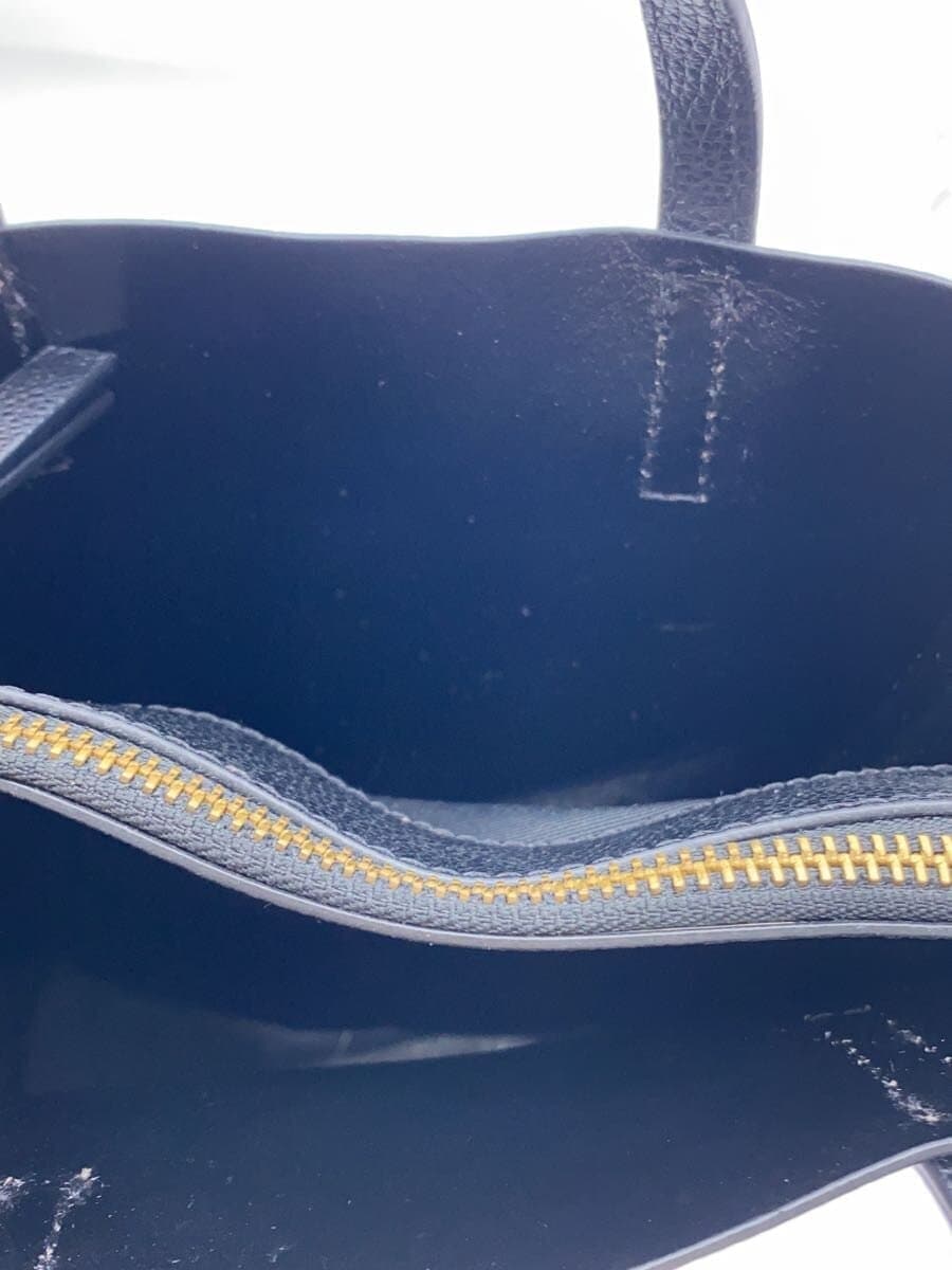 MARC JACOBS handbag leather cream solid color M00161320216 has stains 6