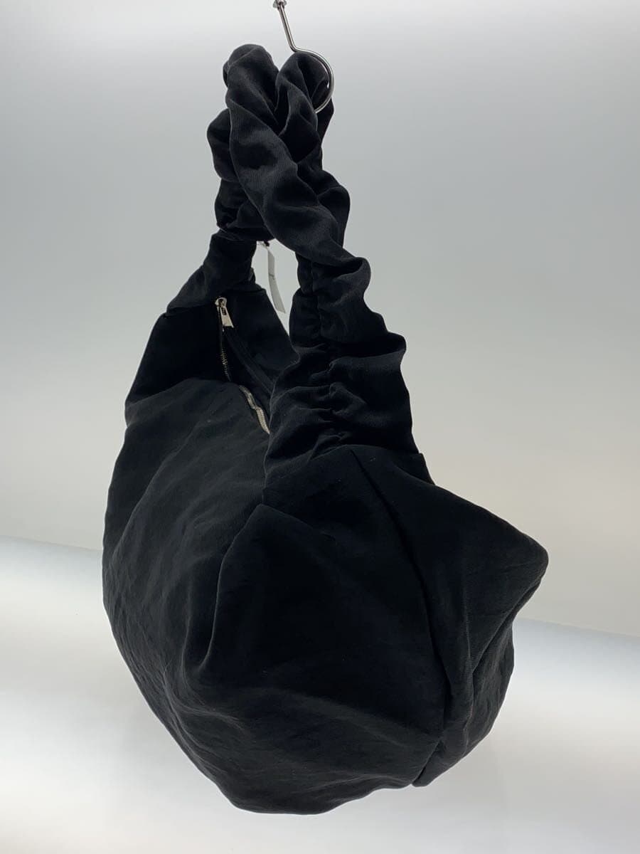 OUAT Shoulder Bag BLK Solid 2