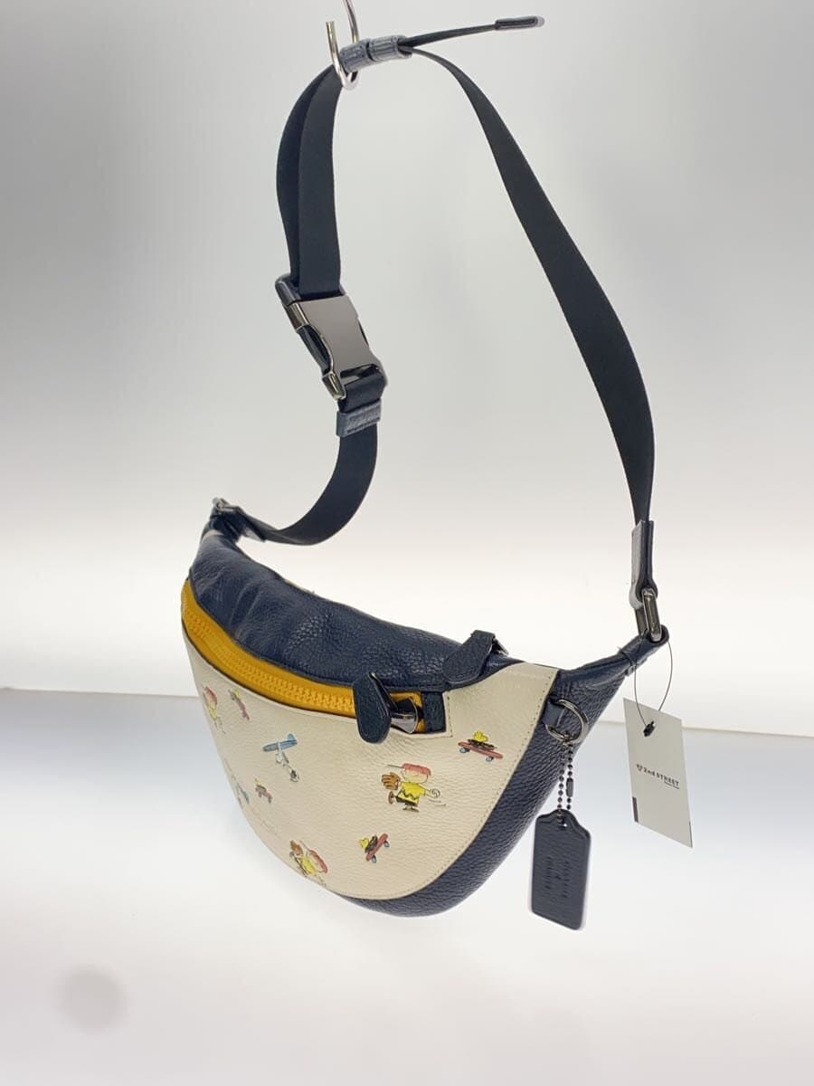 COACH x PEANUTS Waist Bag Leather WHT C4465 2