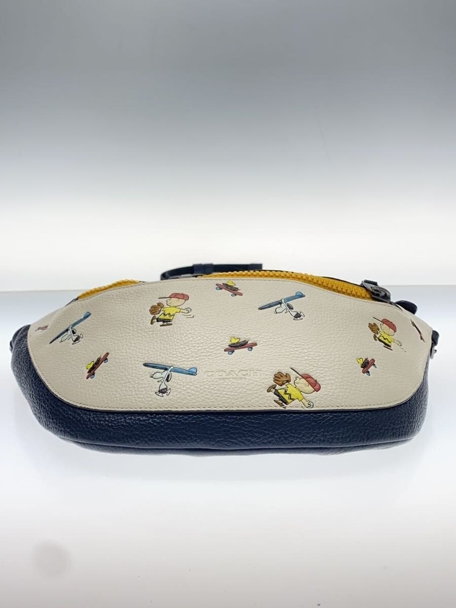 COACH x PEANUTS Waist Bag Leather WHT C4465 4