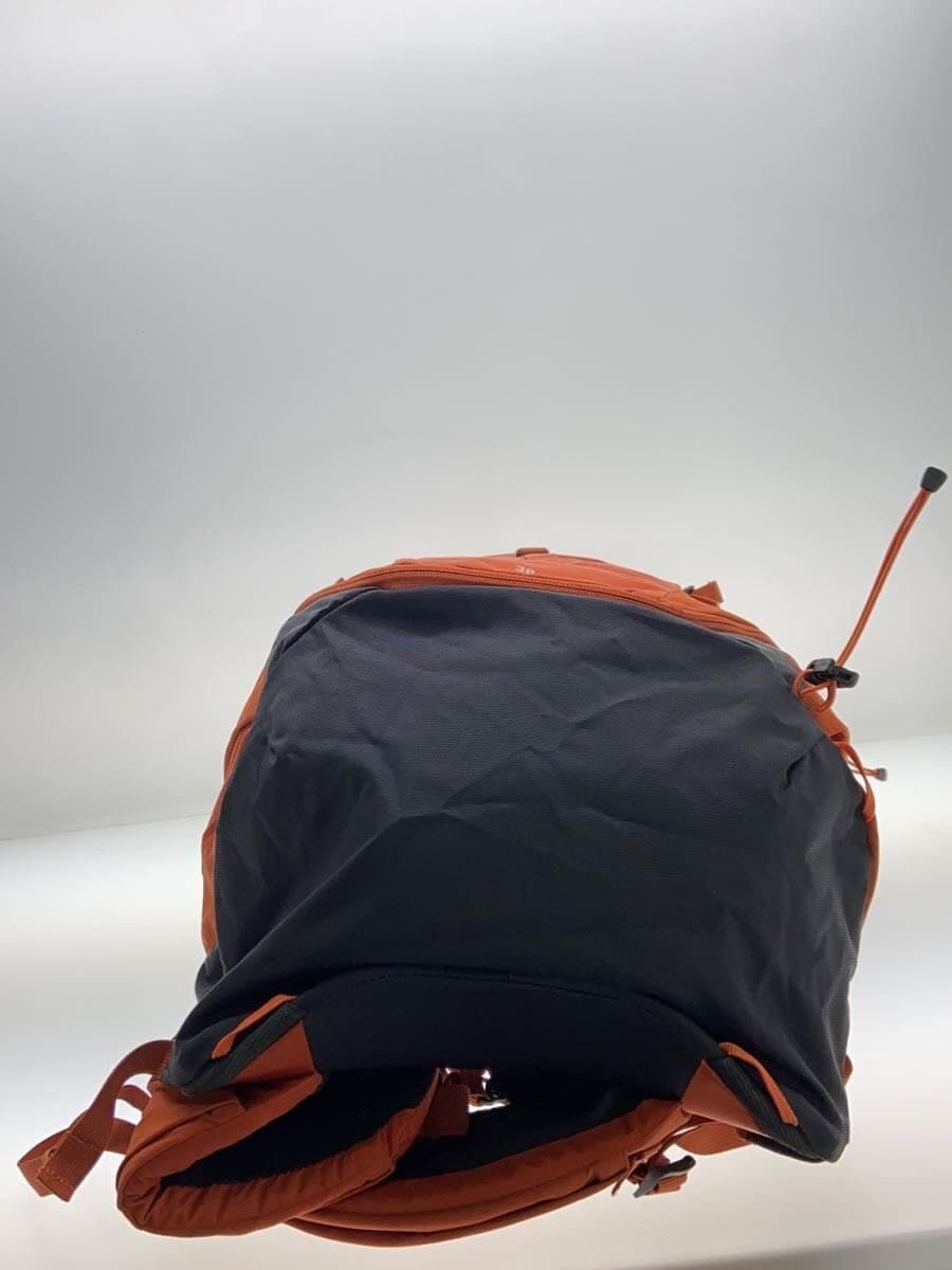 Quechua backpack -- ORN 4