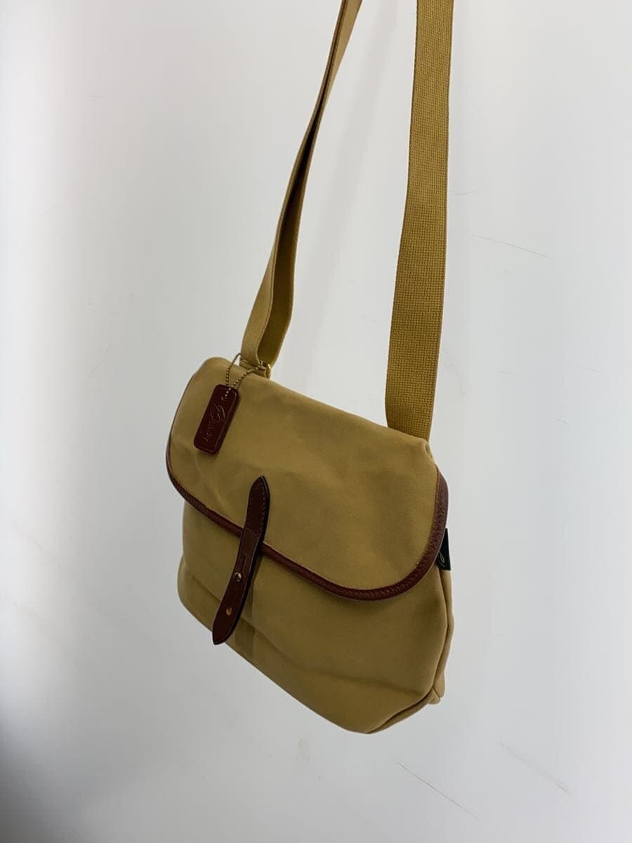 BRADY Shoulder Bag 2