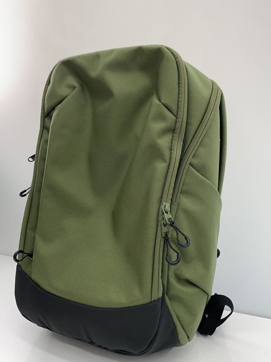 DESCENTE Backpack KHK Solid DX-C1869 2