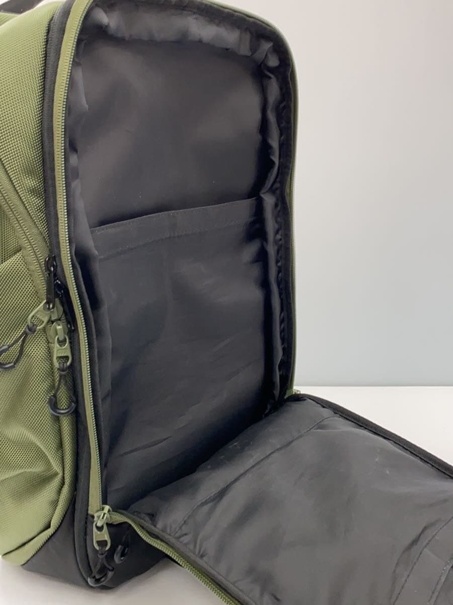 DESCENTE Backpack KHK Solid DX-C1869 9