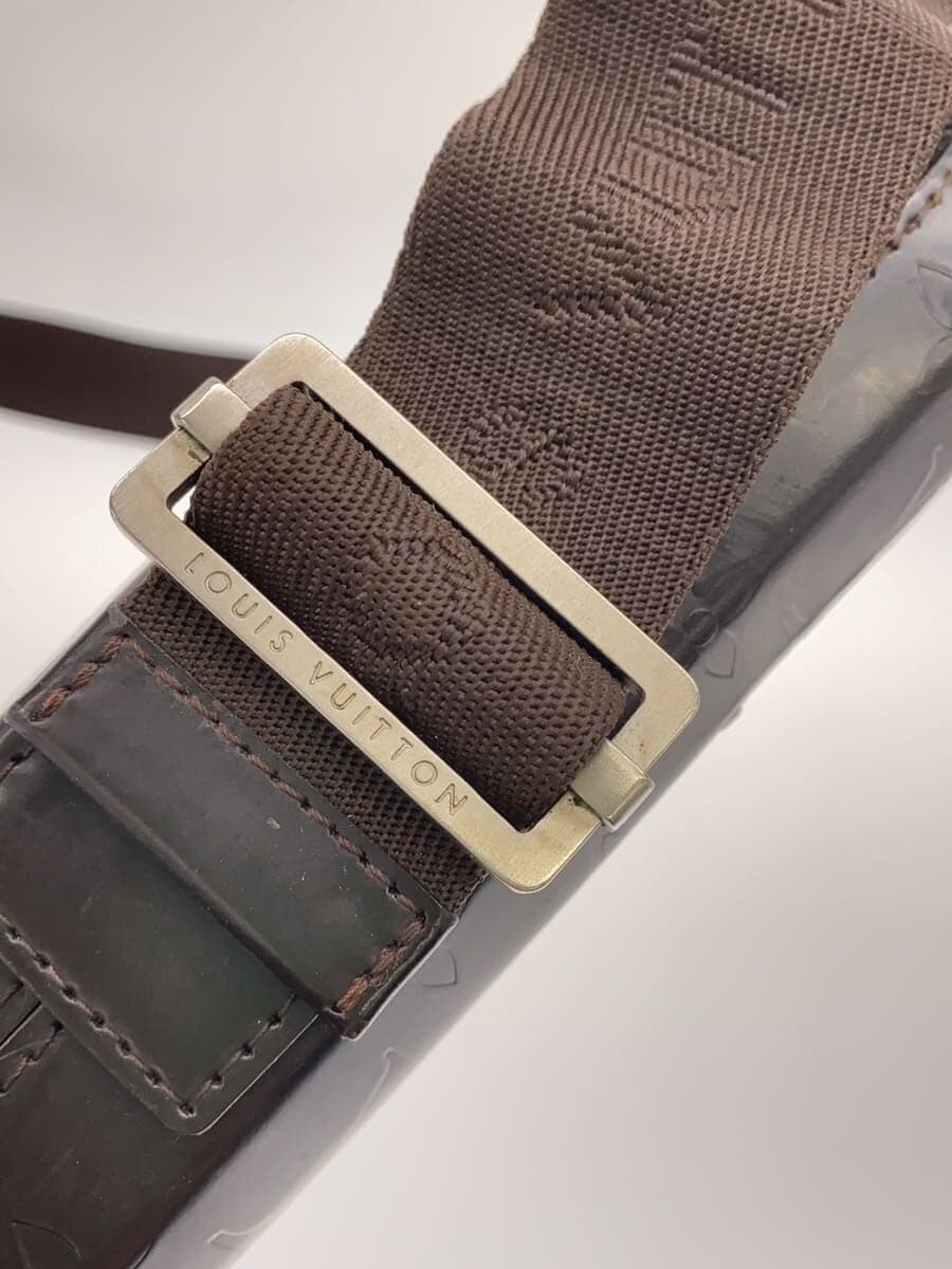 LOUIS VUITTON Shoulder Bag -- BRW M46520 7