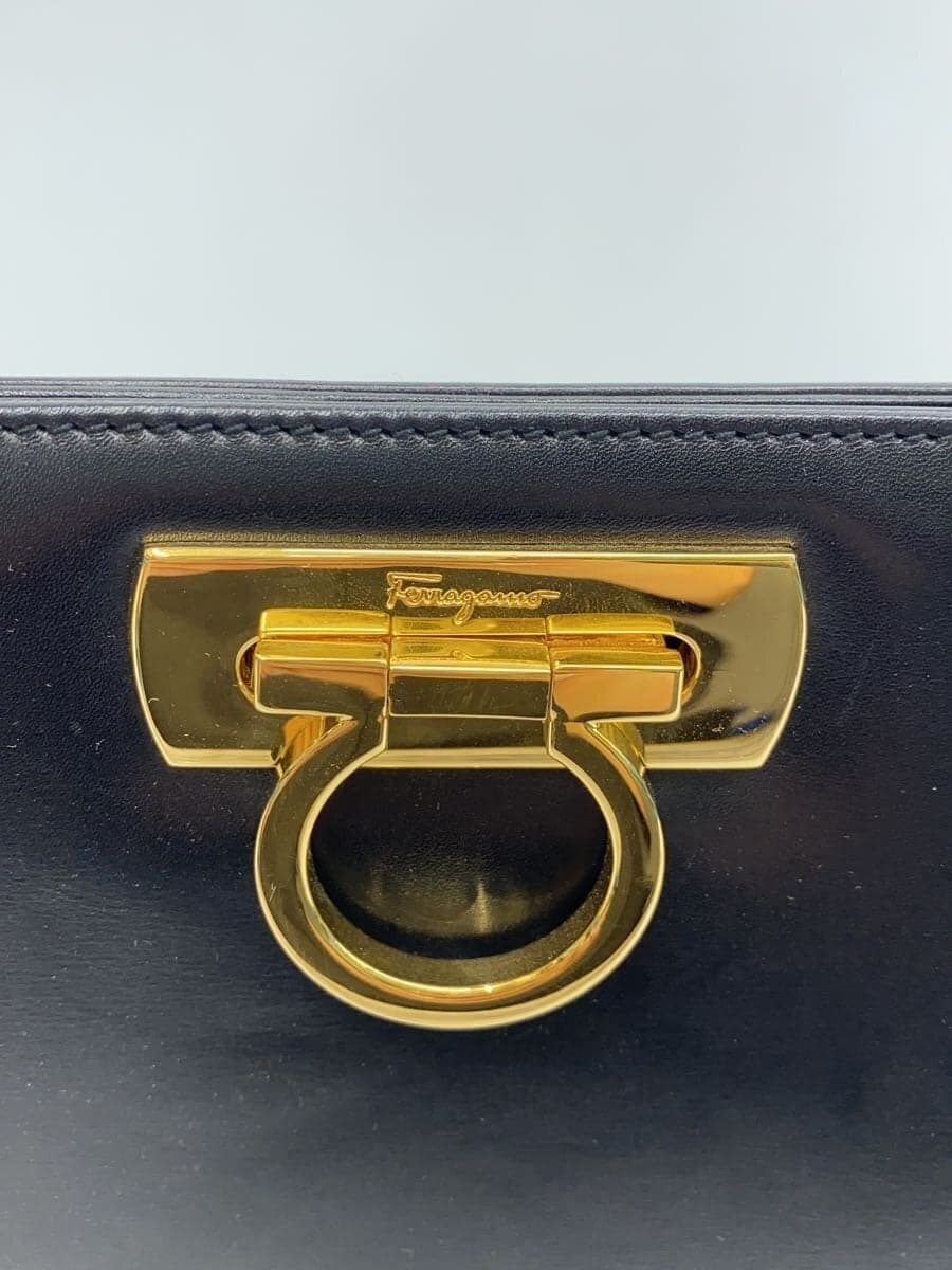 Salvatore Ferragamo shoulder bag leather black plain P215241 5