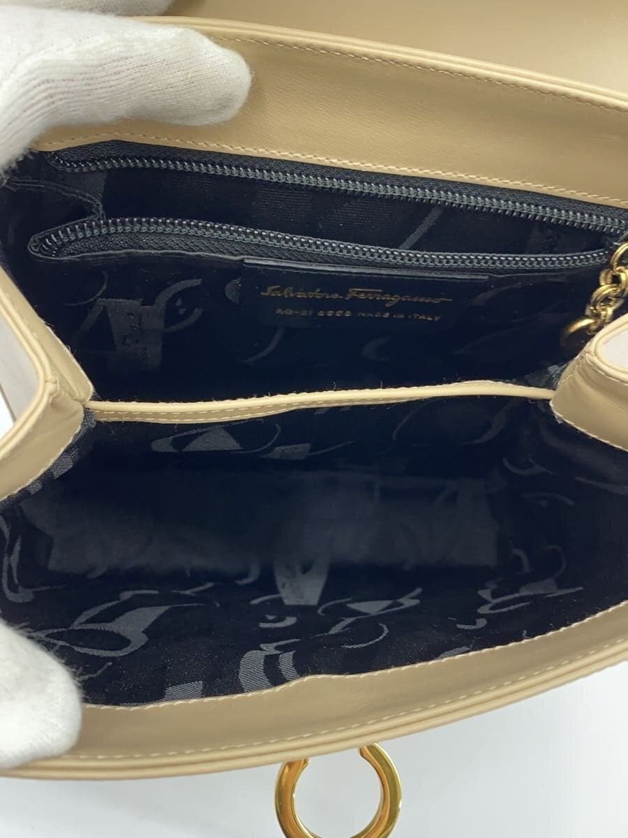 Salvatore Ferragamo shoulder bag leather AQ-21 8658 6