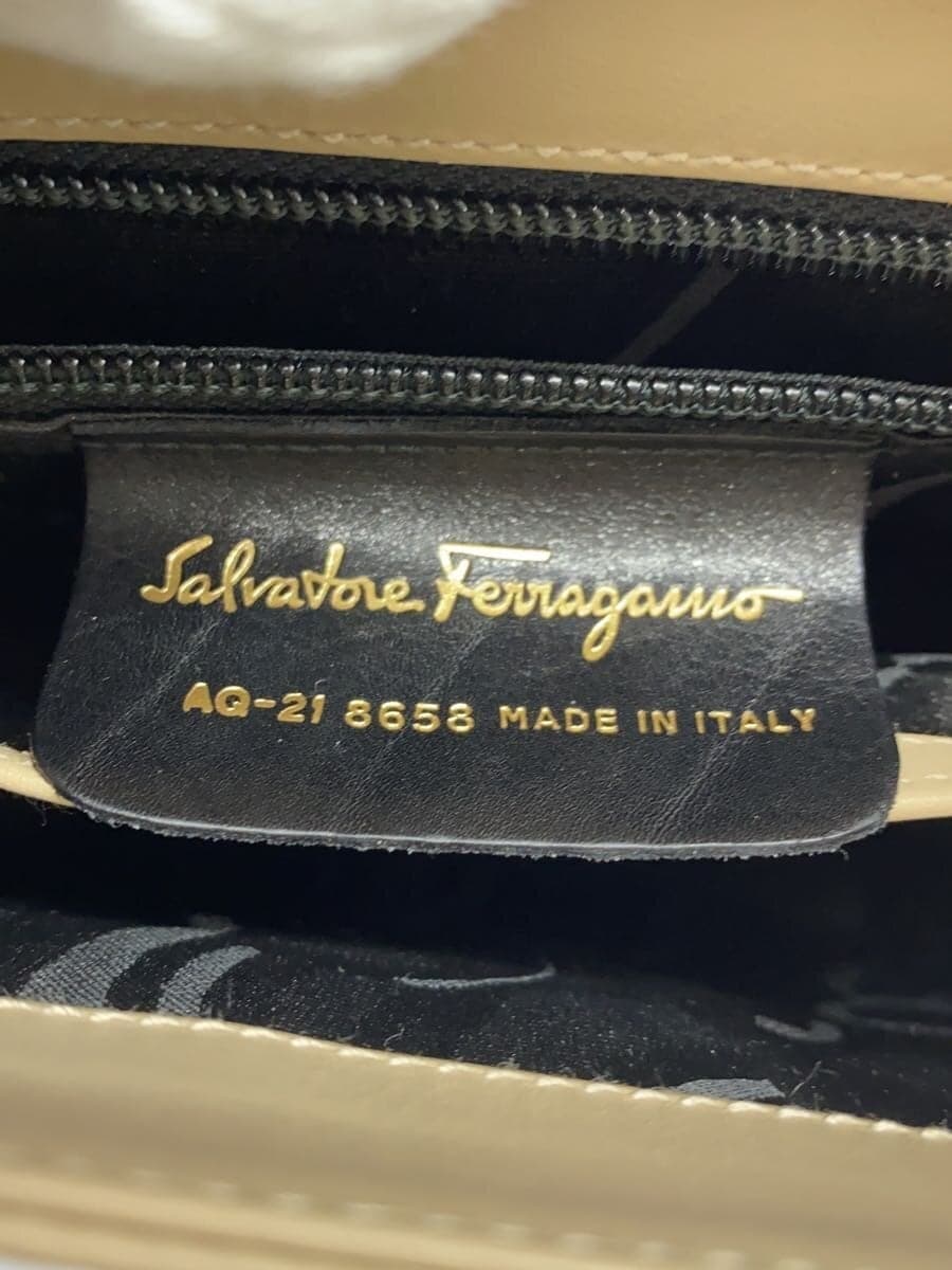 Salvatore Ferragamo shoulder bag leather AQ-21 8658 7