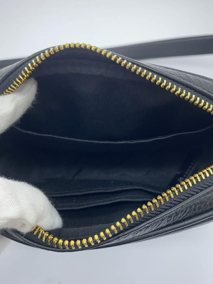 COACH Pouch Leather BLK Solid 6