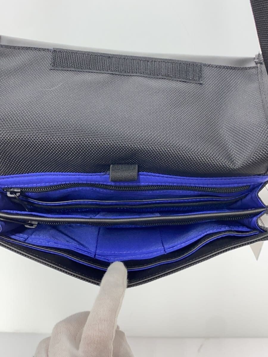 Columbia Shoulder Bag Black 6