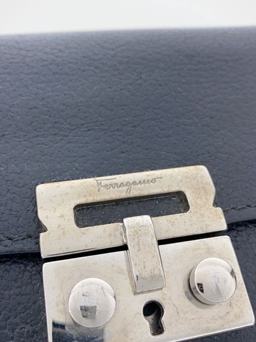 Salvatore Ferragamo Second Bag Leather BLK 8005 5