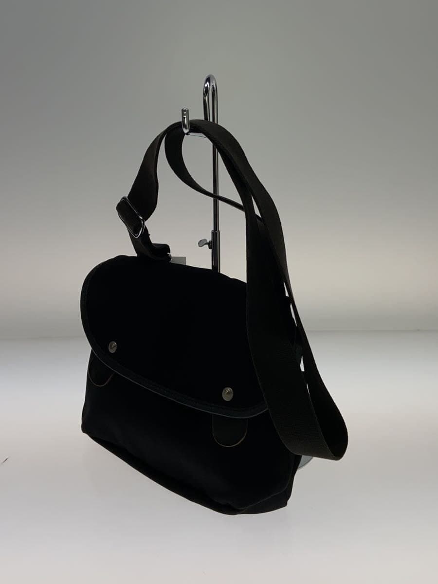 BRADY Shoulder Bag BLK 2