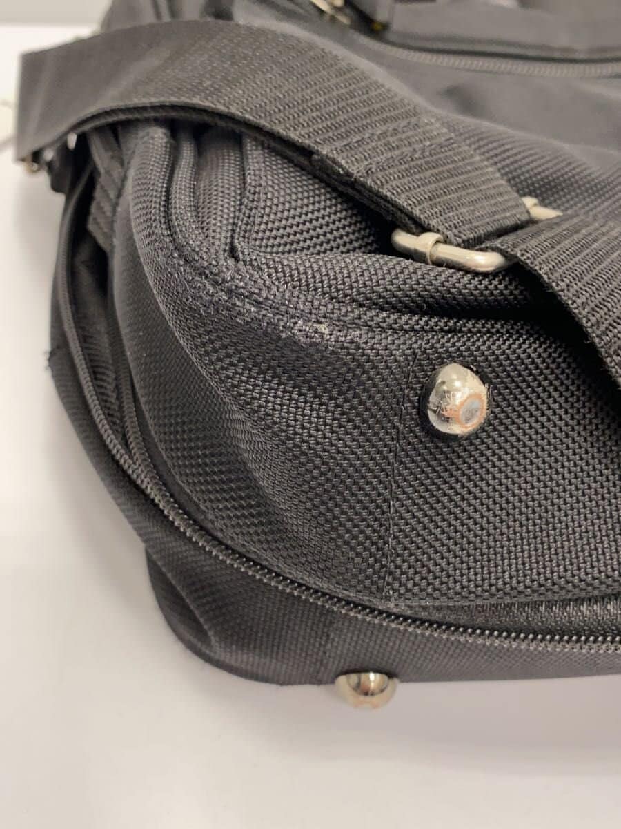 ace. GENE LABEL Briefcase BLK Solid 8