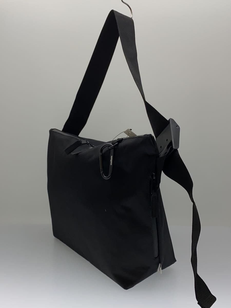 meltum shoulder bag messenger bag with carabiner 2