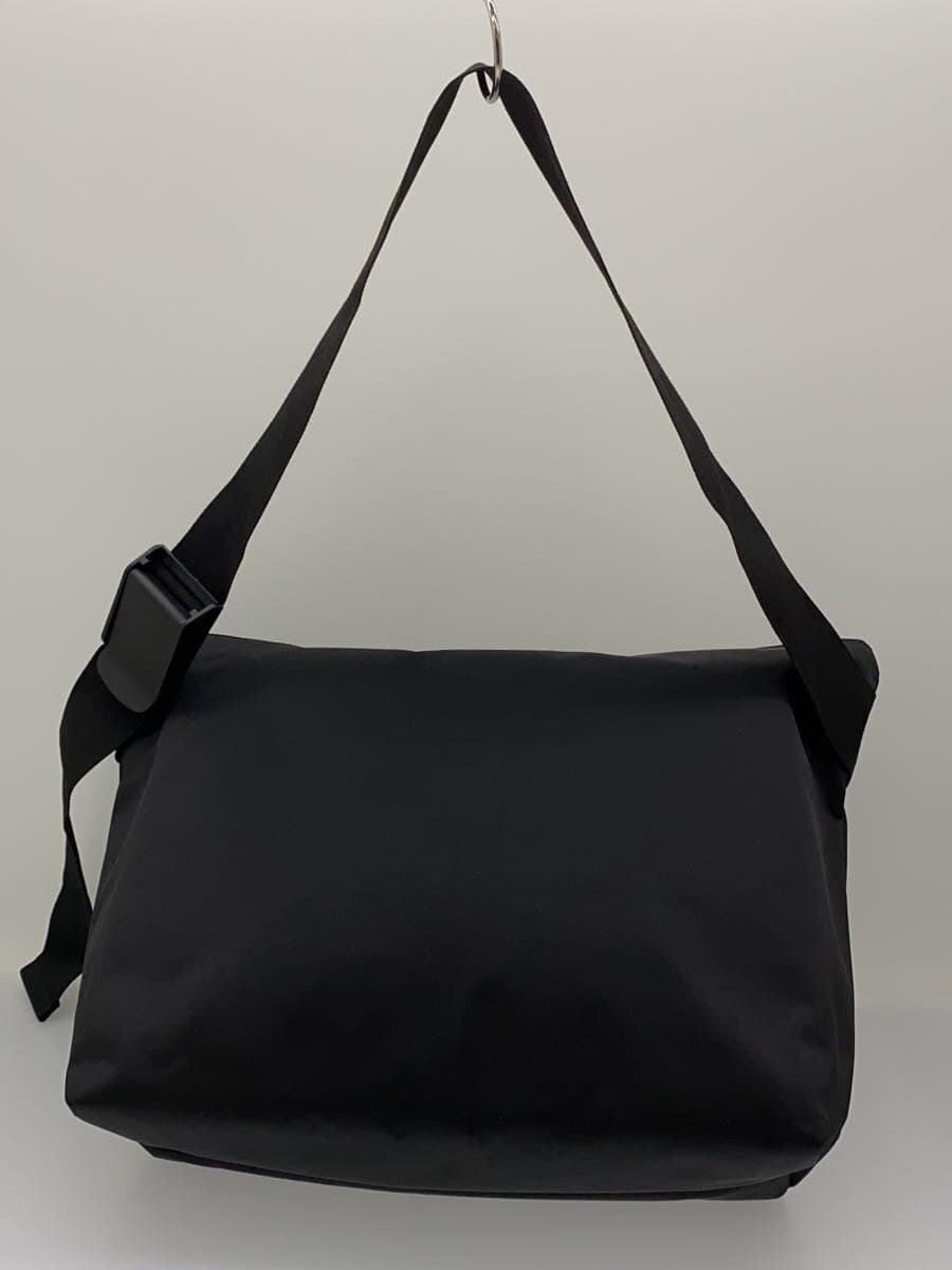 meltum shoulder bag messenger bag with carabiner 3
