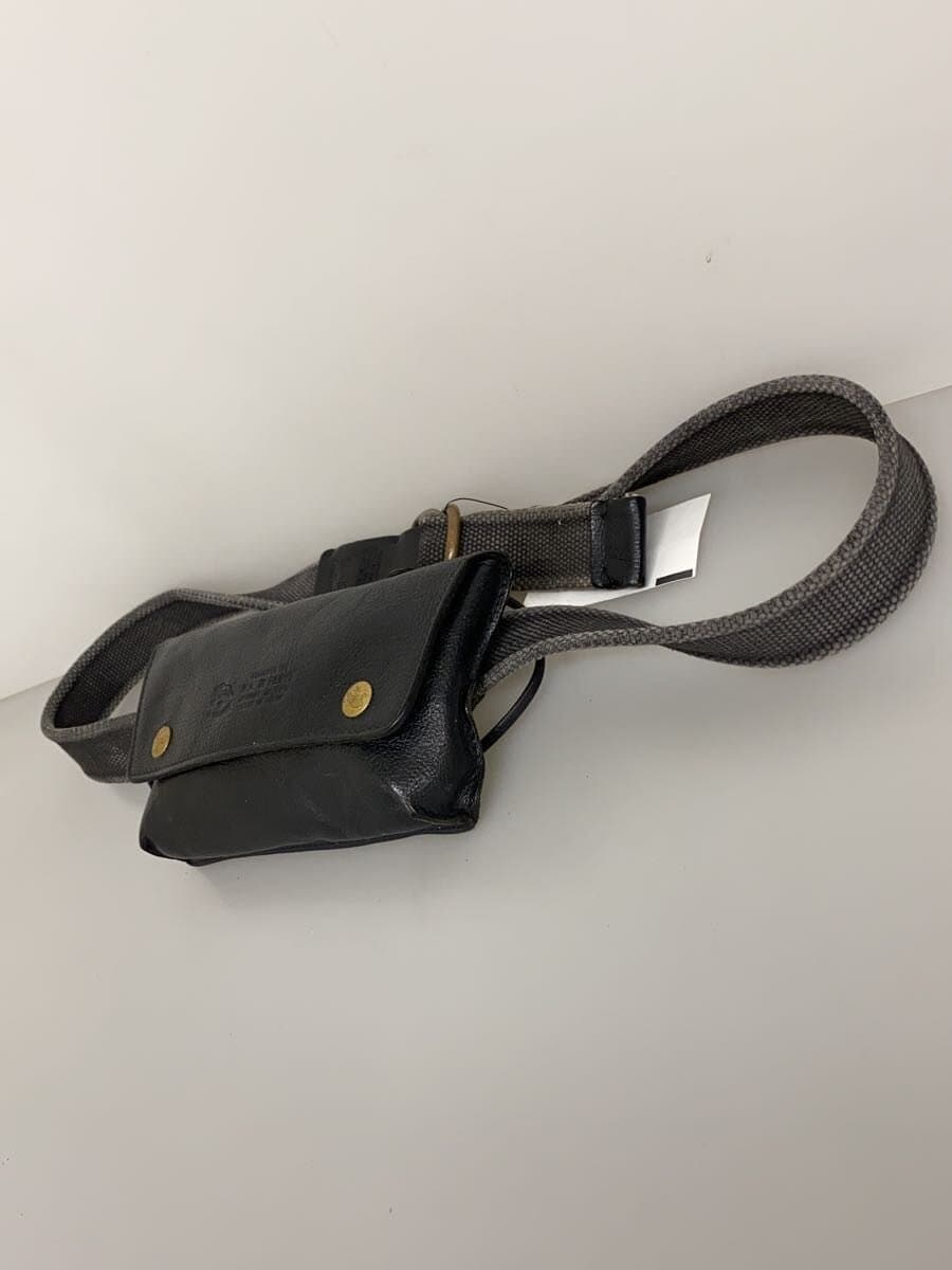 IL BISONTE Waist Bag Leather BLK G558 2