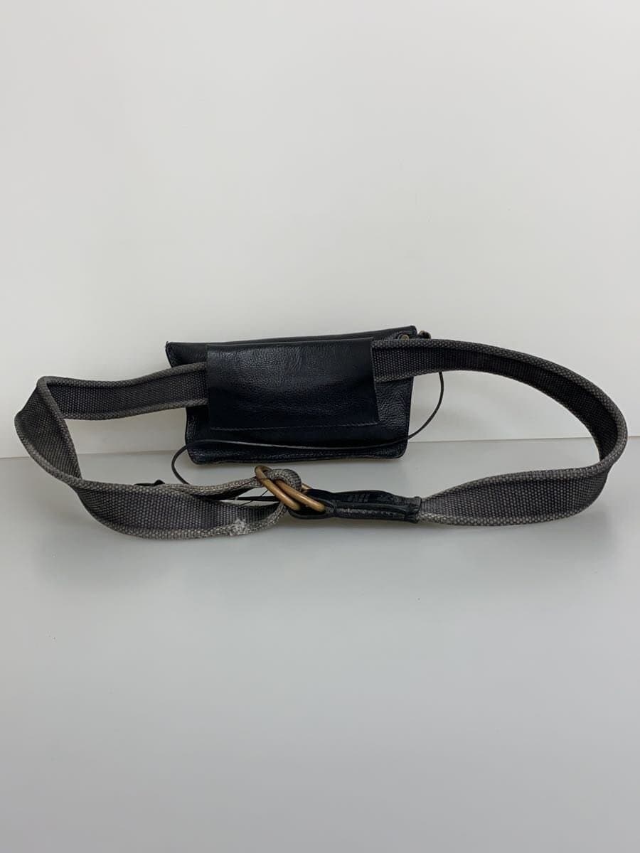 IL BISONTE Waist Bag Leather BLK G558 3