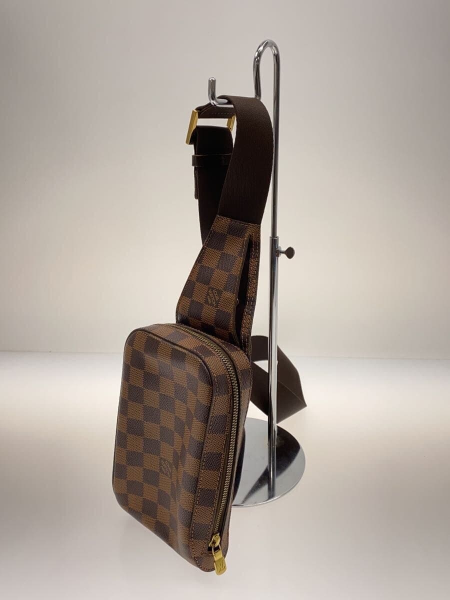 LOUIS VUITTON Geronimos_Damier Ebene PVC BRW 2