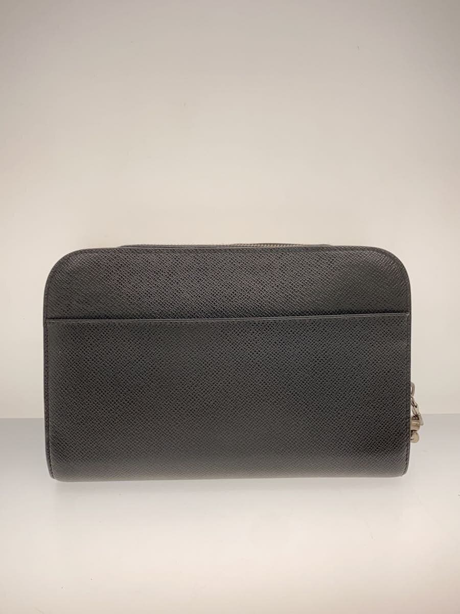 LOUIS VUITTON Baikal _Taiga Leather GRY 3