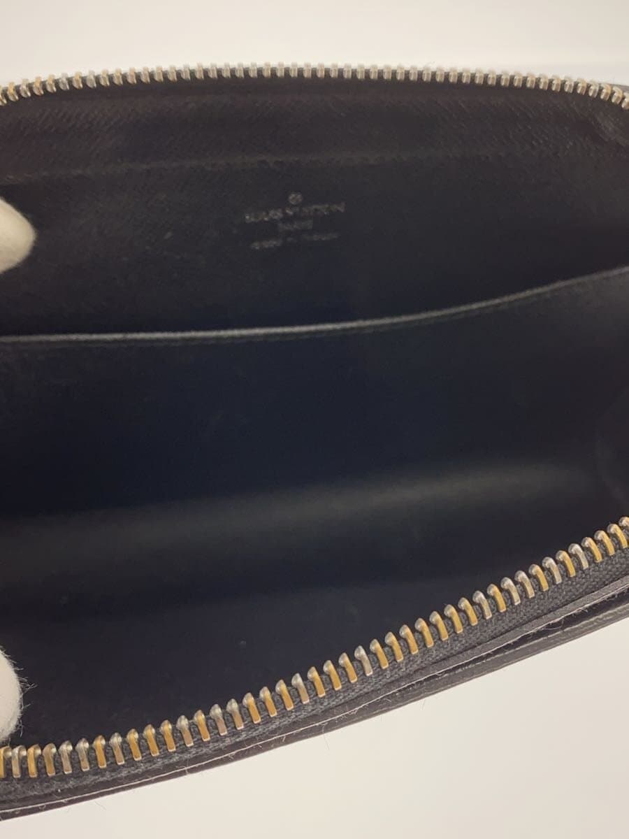 LOUIS VUITTON Baikal _Taiga Leather GRY 6