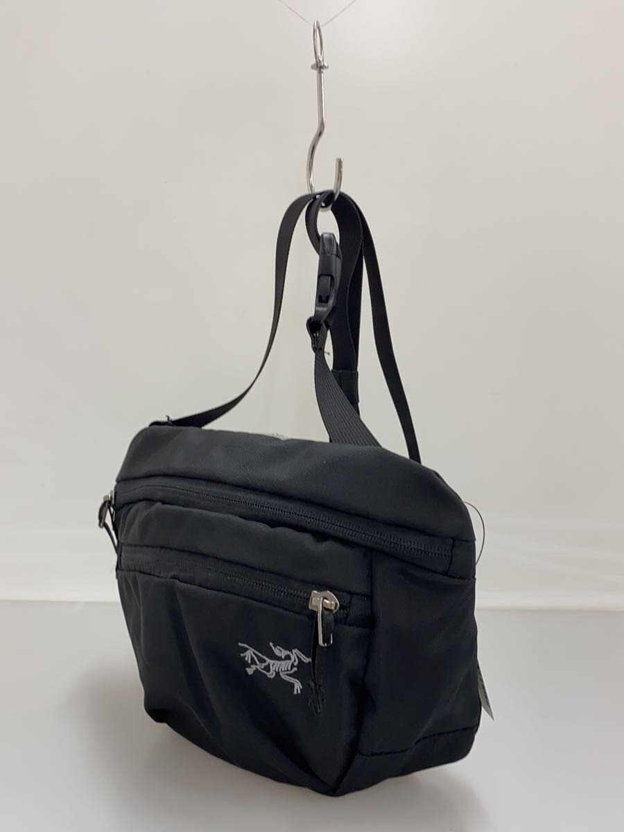 ARC'TERYX MANTIS 2 WAISTPACK Pouch Nylon BLK 25818-129594-04 21 2