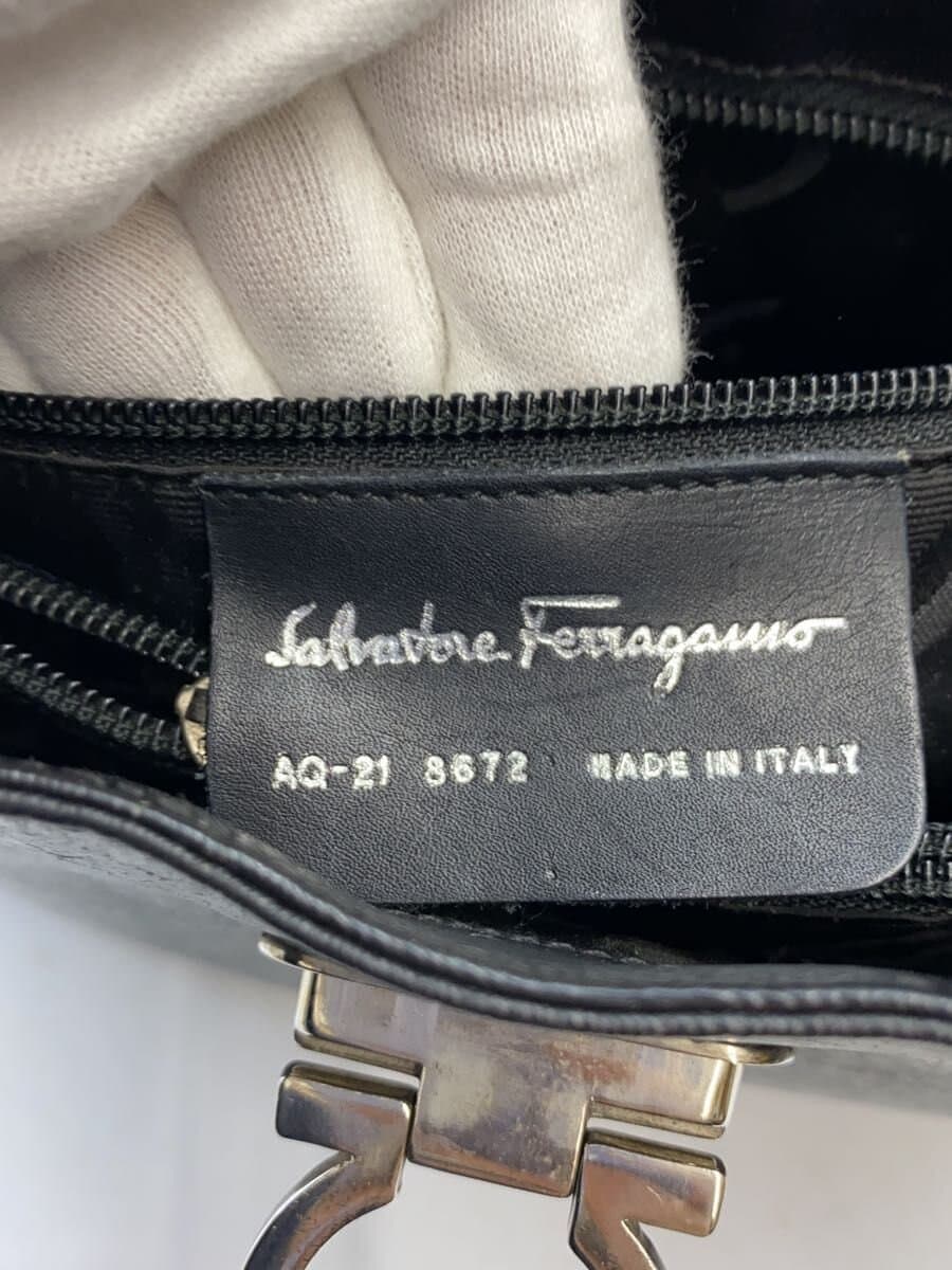 Salvatore Ferragamo Gancini Handbag Leather BLK Solid 8672 5
