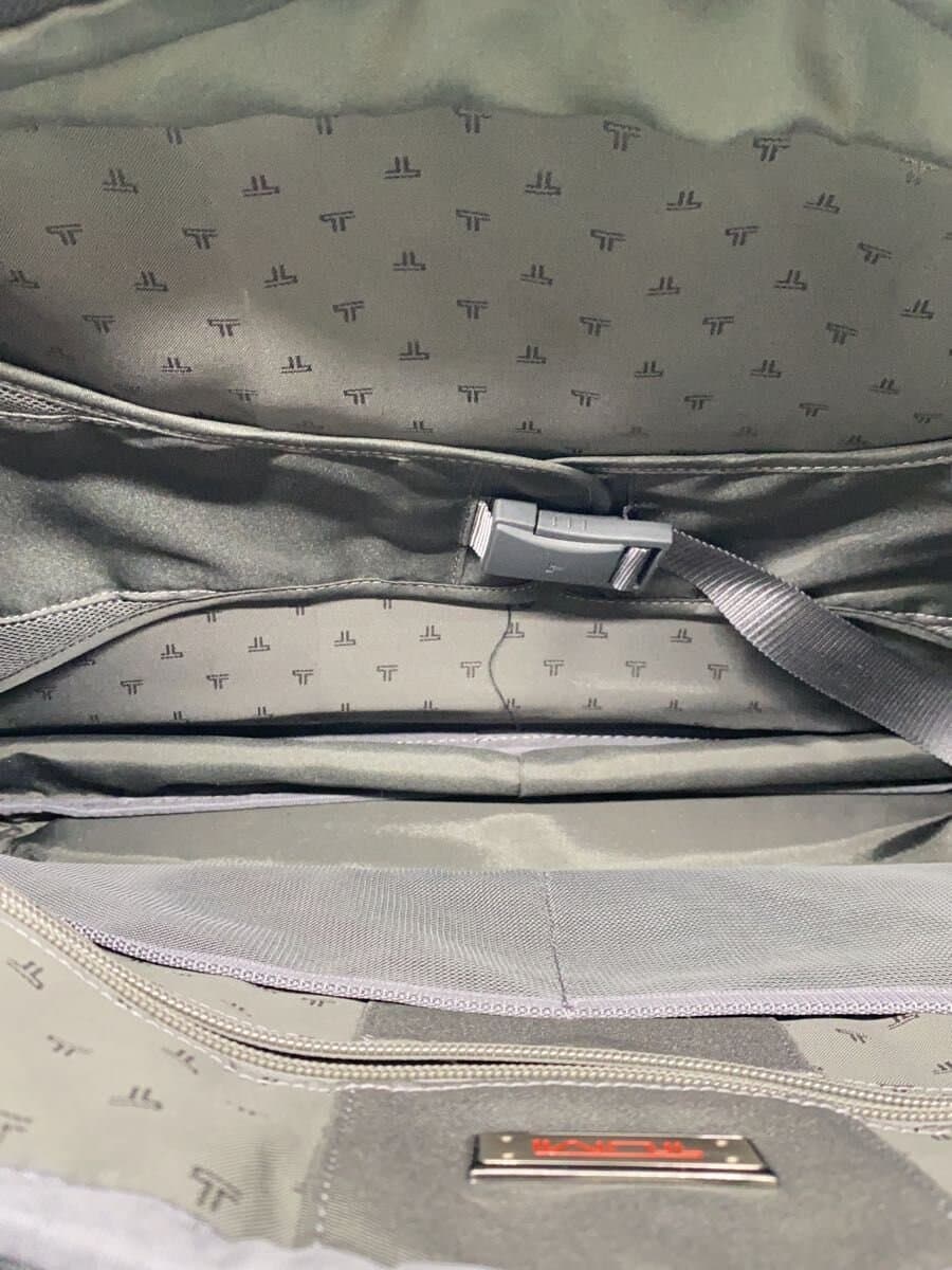 TUMI Briefcase -- BLK 6