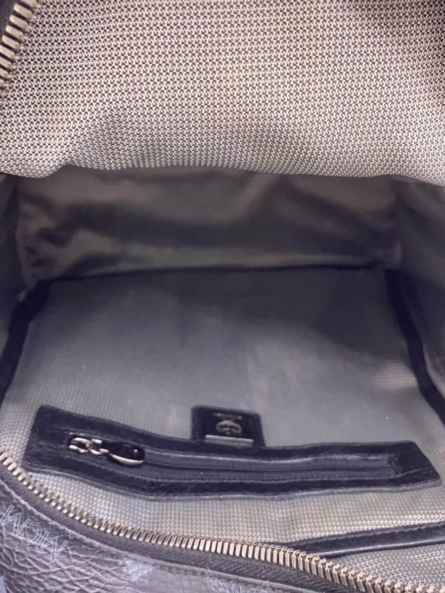 MCM Stark Side Studs Visetos Backpack PVC BLK 6