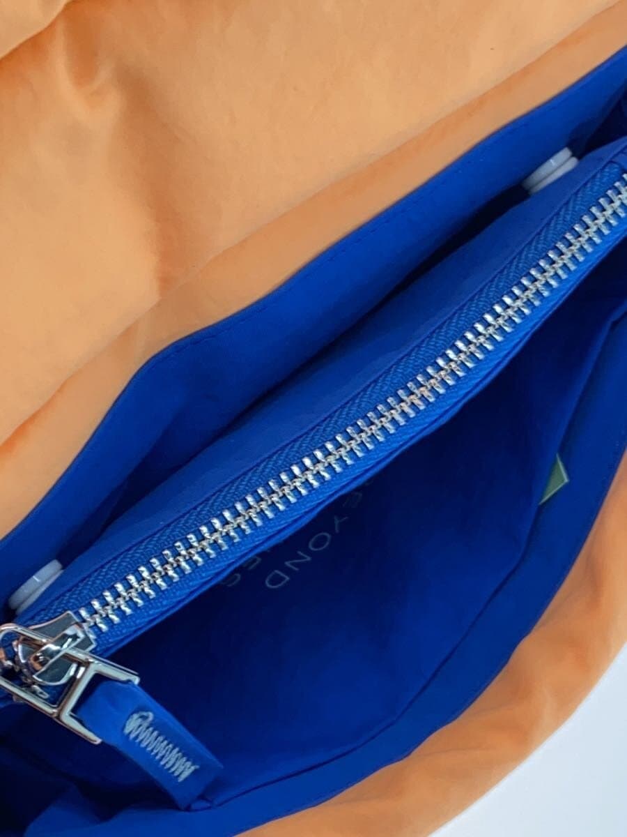 BEYOND THE VINES Shoulder Bag ORN 6