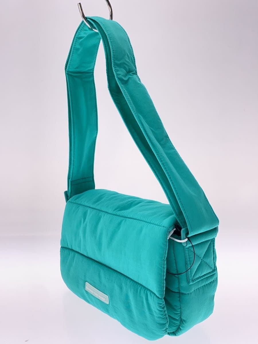 BEYOND THE VINES Shoulder Bag GRN 2