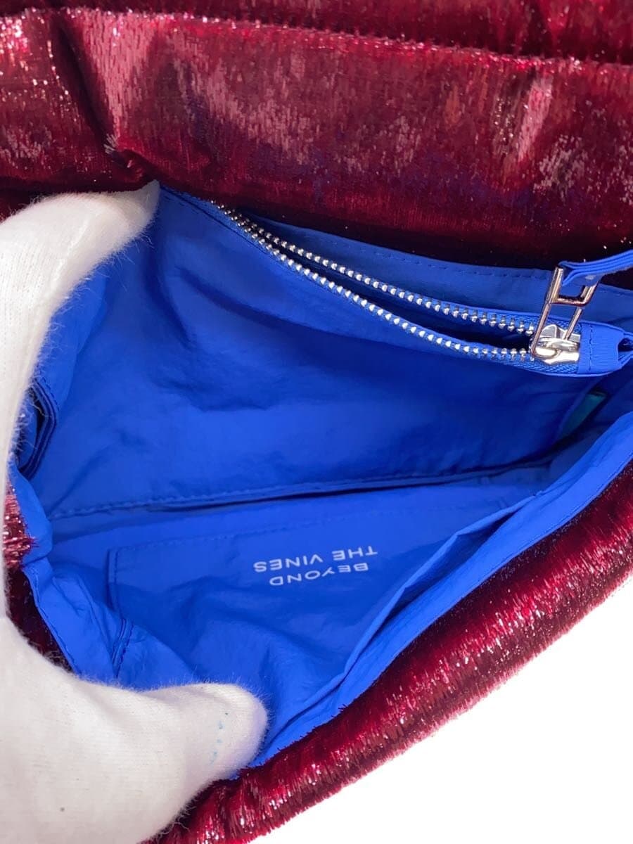 BEYOND THE VINES Shoulder Bag BRD 6