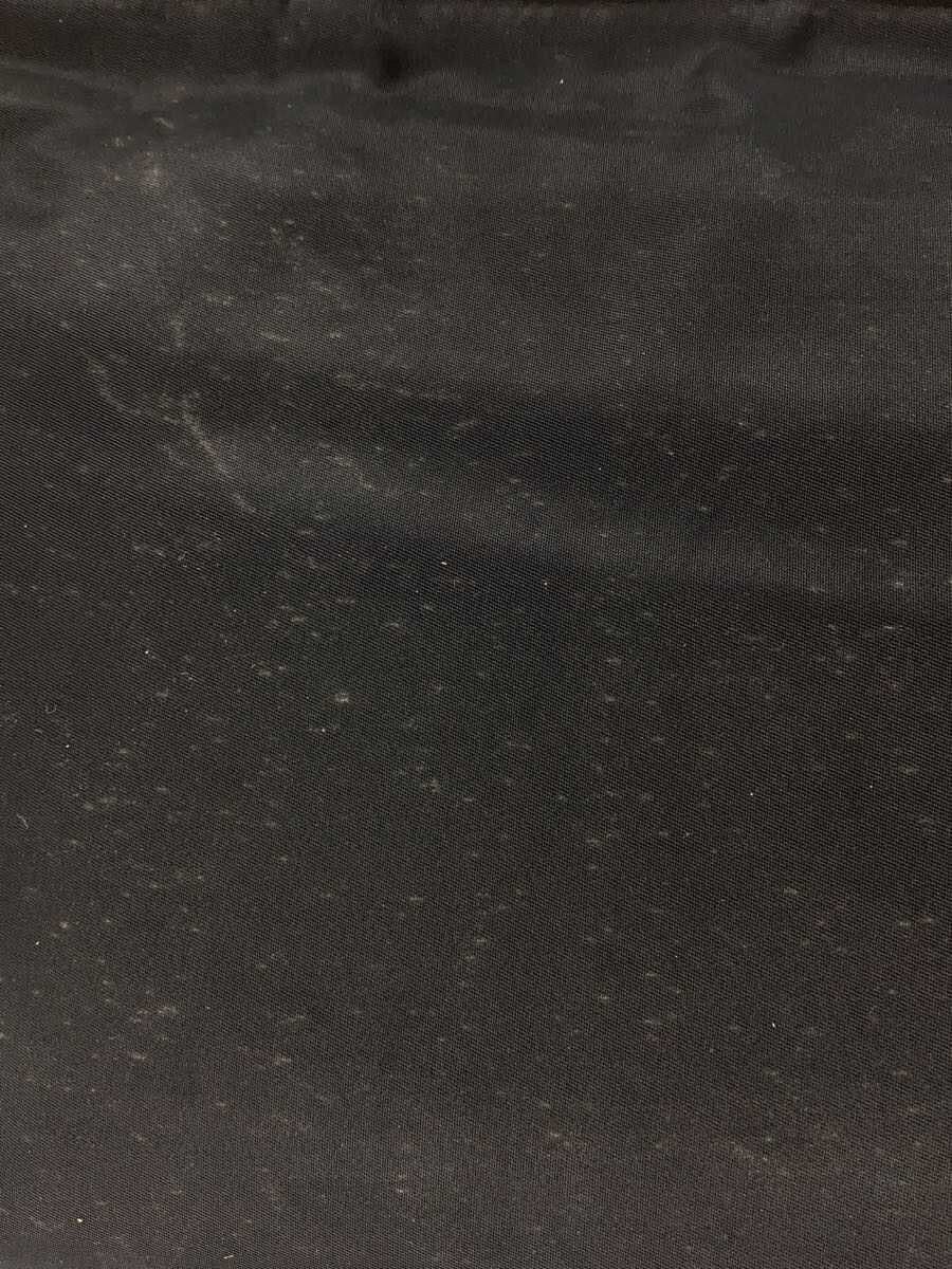 PRADA handbag -- BLK 4