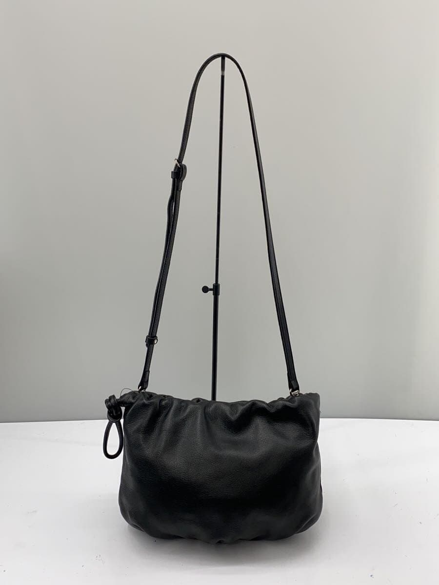 Russet shoulder bag leather black plain 3