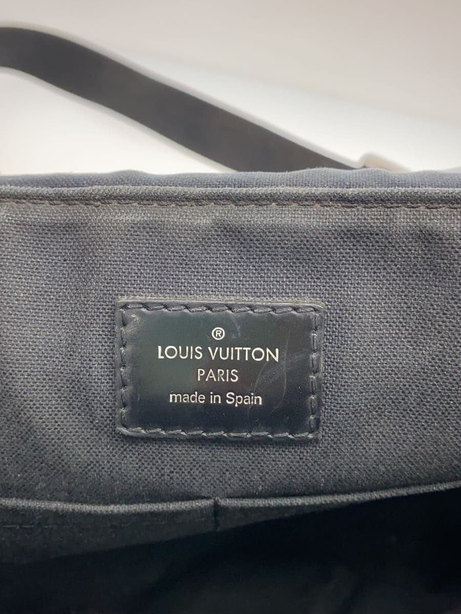 LOUIS VUITTON1)District PM_Damier Graphite PVC BLK 5