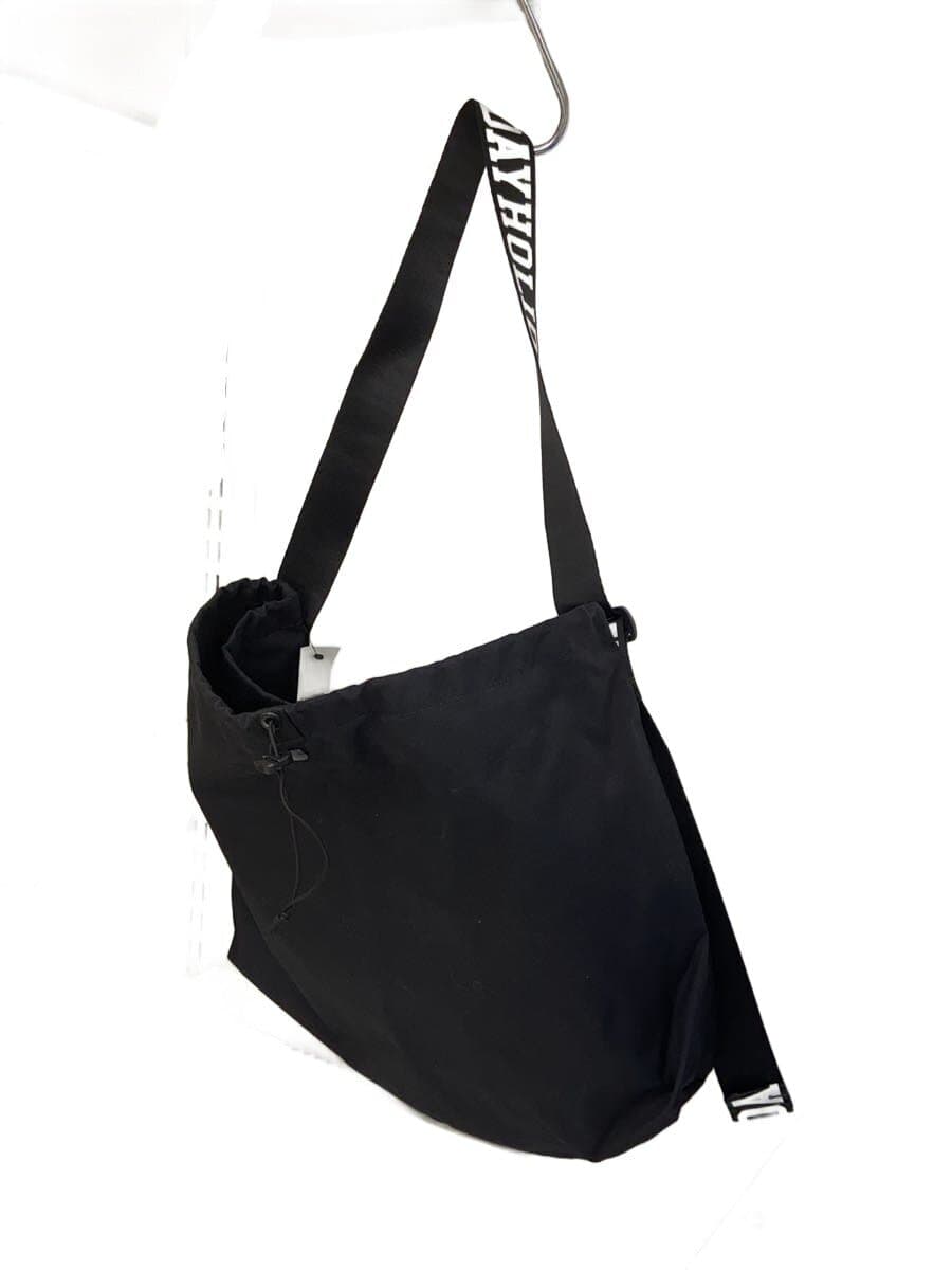 holiday Shoulder Bag BLK Solid 20103299 2