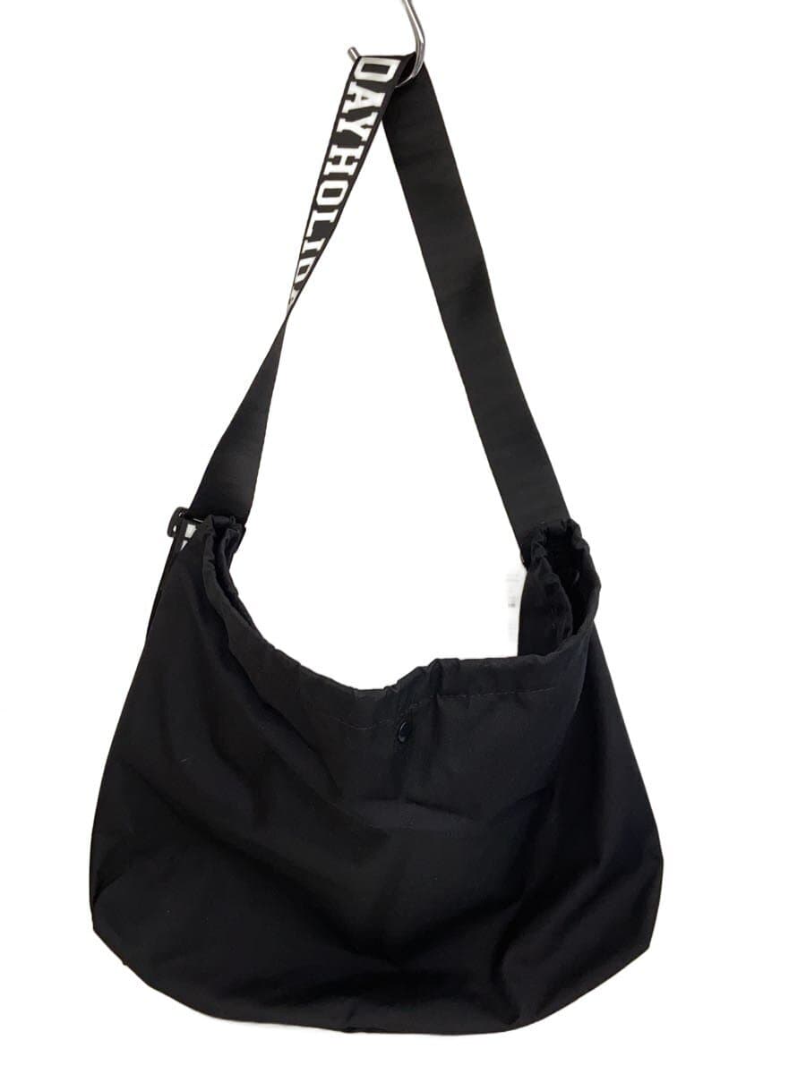 holiday Shoulder Bag BLK Solid 20103299 3