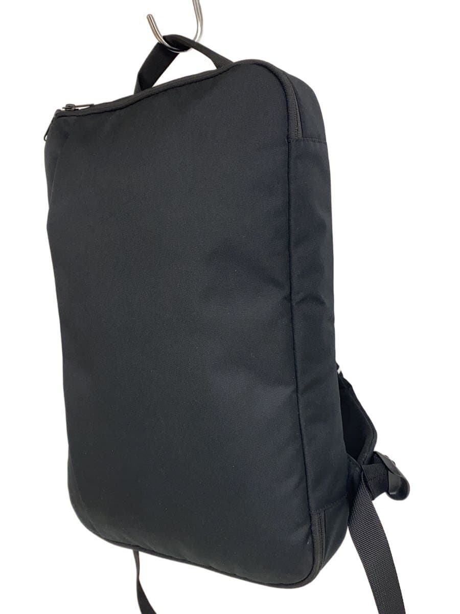 KEYUCA Backpack BLK 2