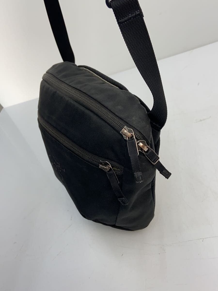 ARC'TERYX shoulder bag nylon BLK 2