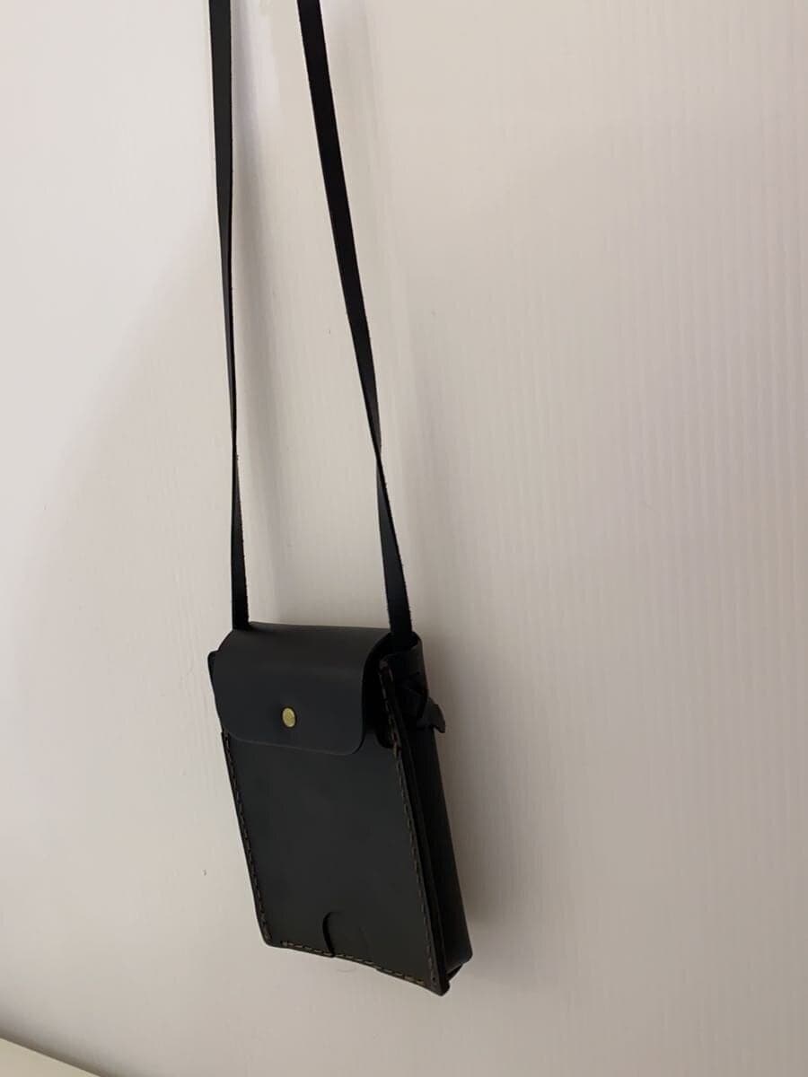 HERZ Pochette Shoulder Bag Leather BLK Solid 2