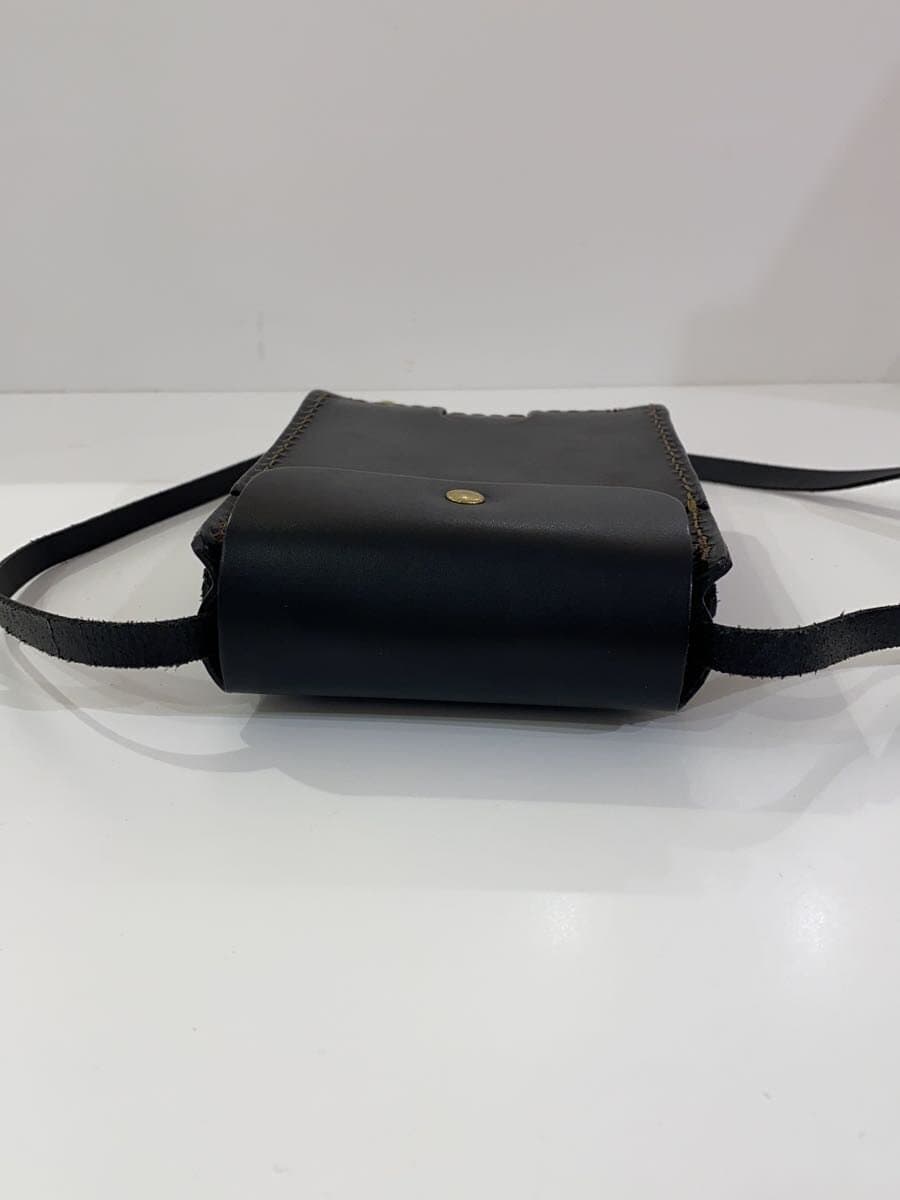 HERZ Pochette Shoulder Bag Leather BLK Solid 4