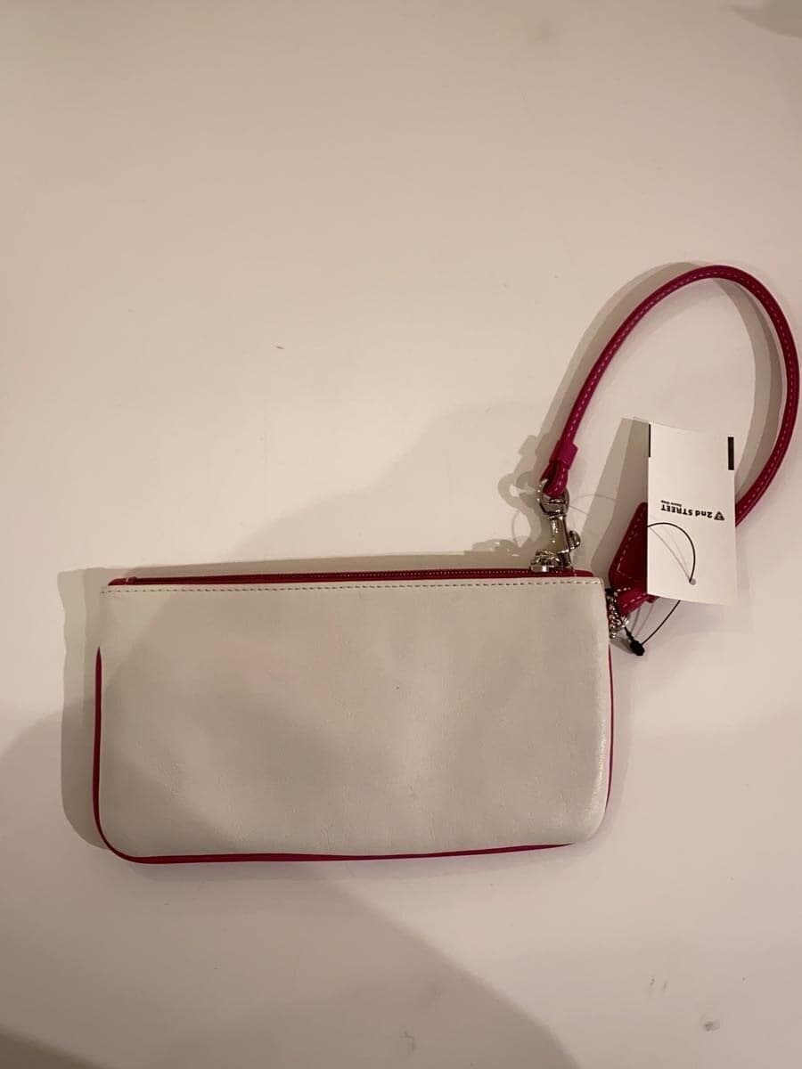 COACH Butterfly Pouch WHT 3