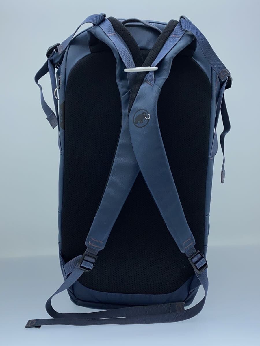 MAMMUT Backpack NVY 3