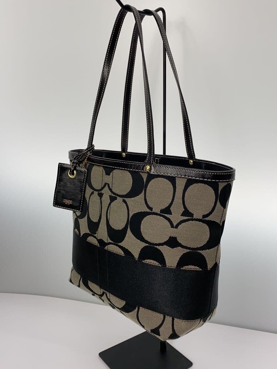 COACH Handbag_Signature Canvas BLK 2