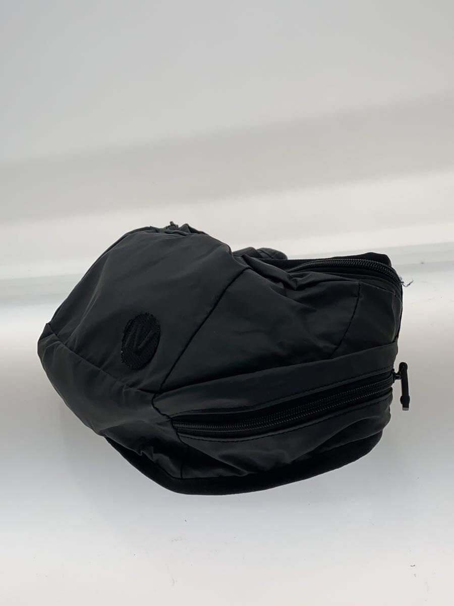 GRAVIS Shoulder Bag BLK 2