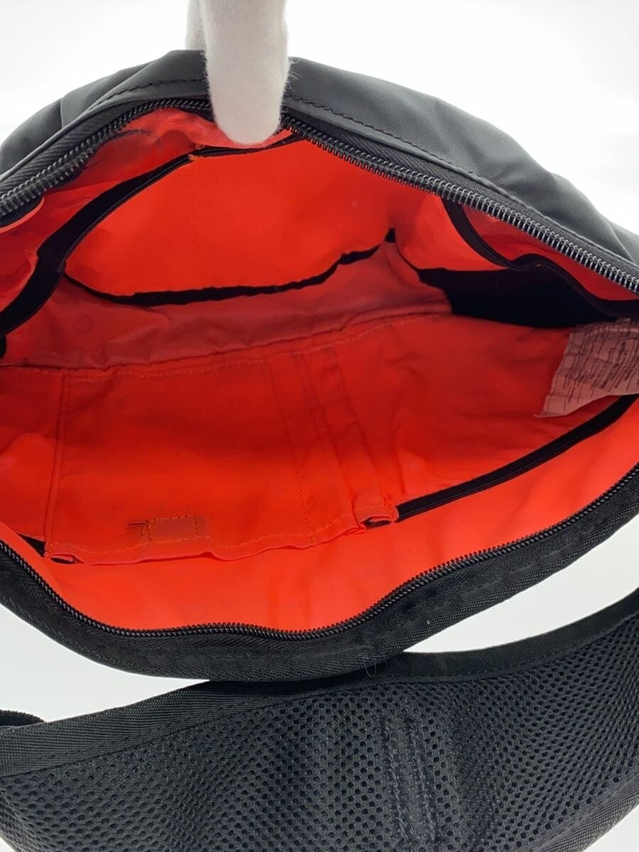 GRAVIS Shoulder Bag BLK 6