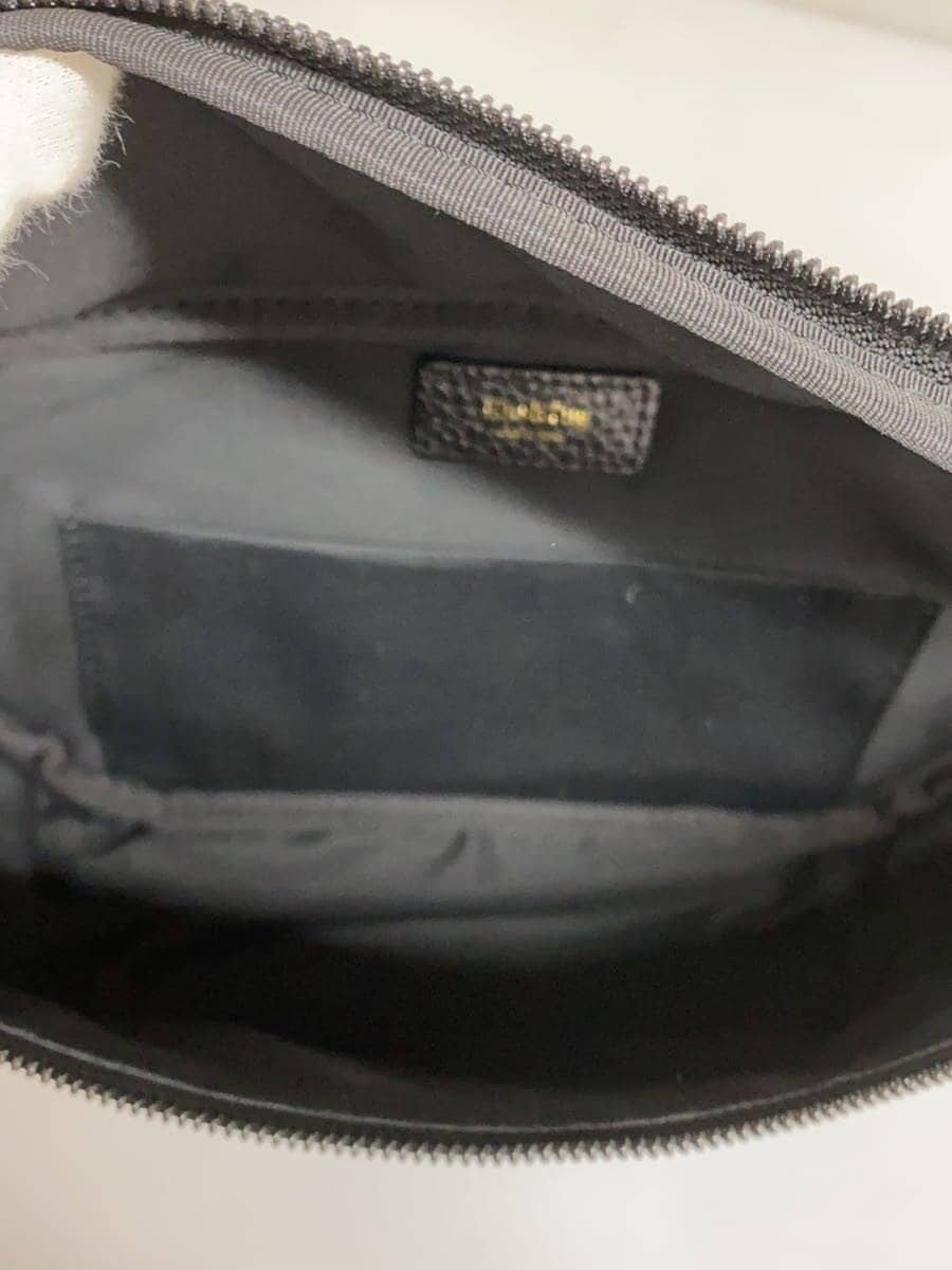 Hush Tug Curved Body Bag Waist Bag Leather BLK 6