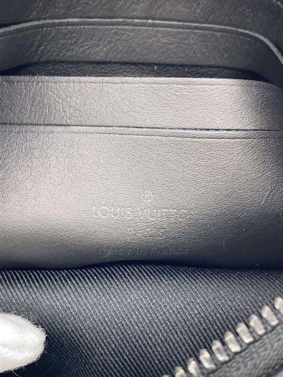 LOUIS VUITTON Pochette Discovery PM Monogram Shadow Cowhide BLK M44335 5