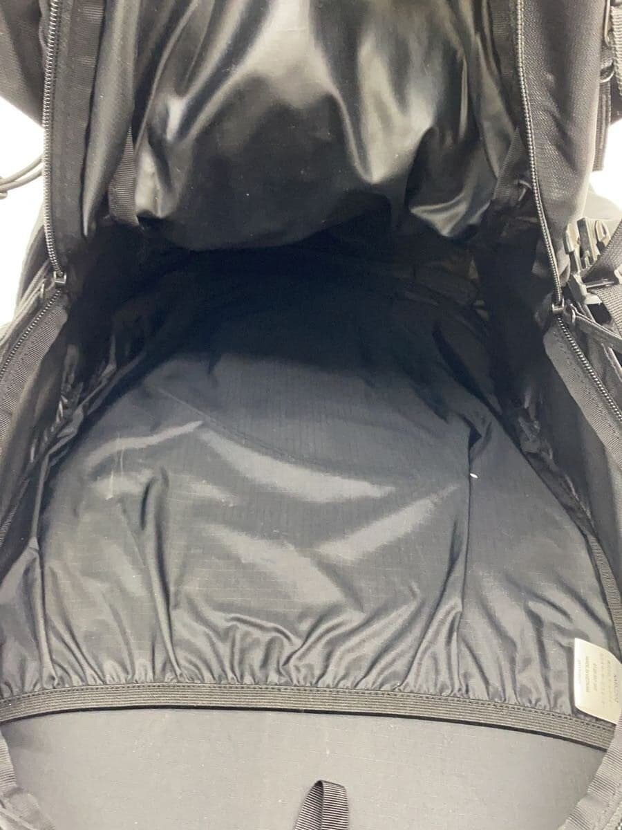 THE NORTH FACE TELLUS 25 Backpack Black NM62202 Inner stickiness present 6